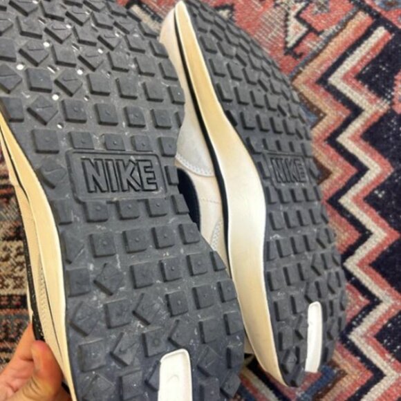 Nike Waffle Phoenix, Sz. 9.5 - Picture 3 of 5